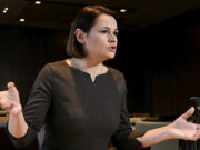 Тихановская пообещала приехать в Киев и назвать Крым украинским