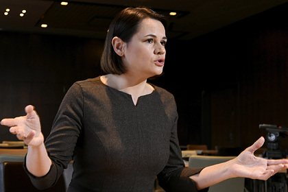 Тихановская пообещала приехать в Киев и назвать Крым украинским