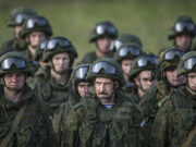 Украина предупредила о готовности России ввести войска в ДНР и ЛНР