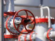 Нефтяные доходы России под угрозой: зачем опек+ наращивает добычу