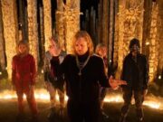 Добрый доктор Рэйф Файнс на первых кадрах ужастика «28 лет спустя: Храм костей»